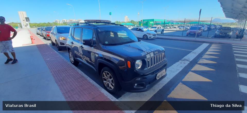 Viatura Jeep Renegade, da PCES, prefixo PC-1732, fotografada em Vitória, ES.